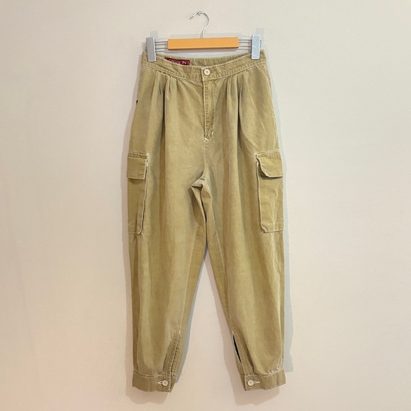 Vintage Sasson Jeans Cuffed Tan Cargo Pants with Dart Details - Picture 1 of 16